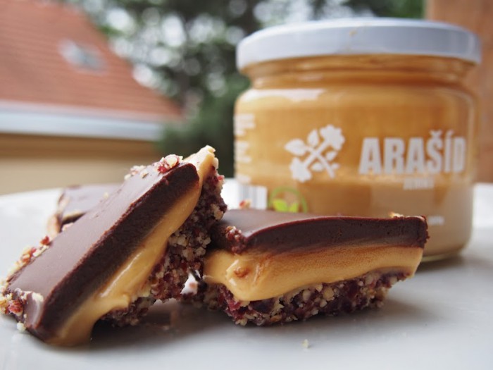 Přečíst RAW PEANUT BUTTER BITES